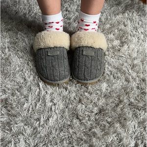 UGG grey slipper. Worn few times